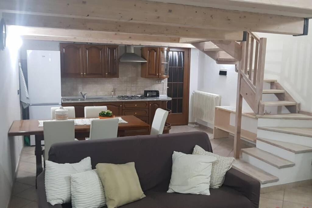 Appartamento "Chanoux 74" Châtillon Buitenkant foto